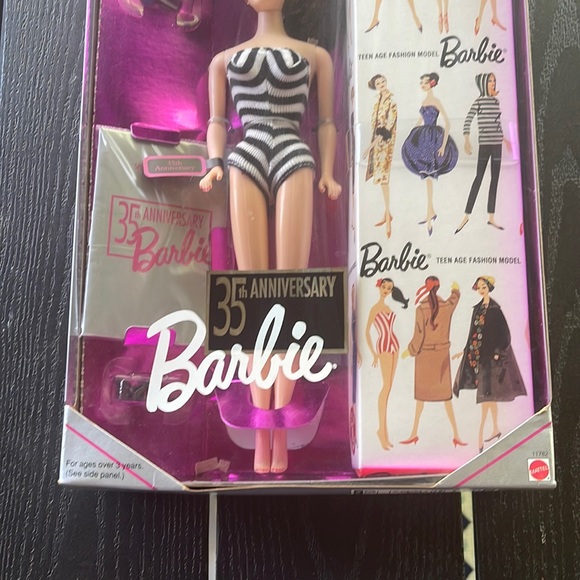 - - - Vintage NRFB ~ 35th Anniversary- 1959 Reproduction - Picture 4 of 14